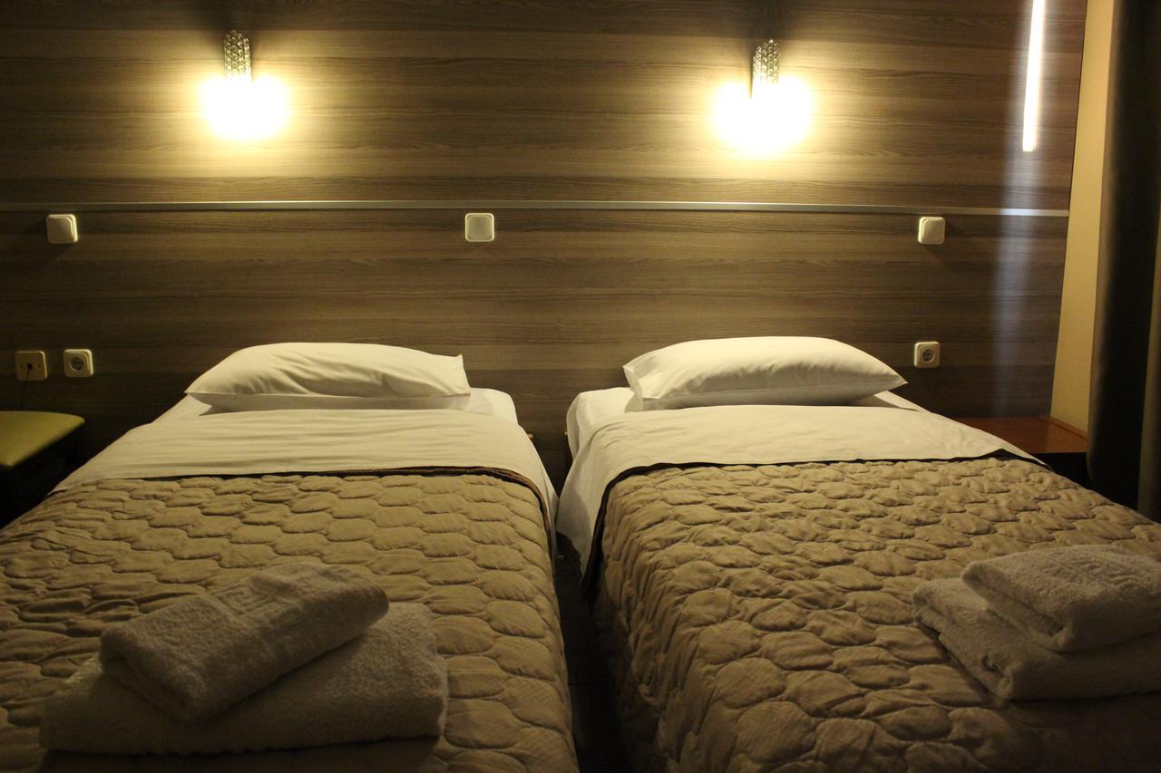 Park Hotel Polykastro Dış mekan fotoğraf
